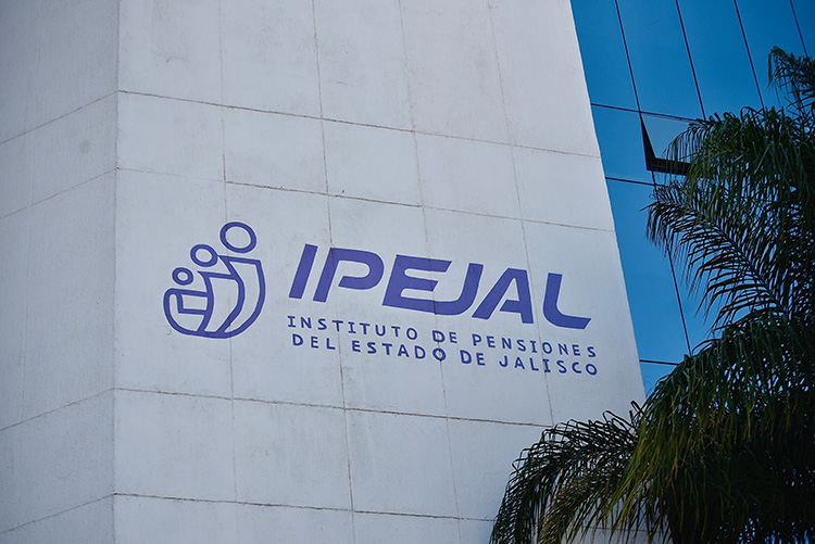 Entres incumplen pagos a Pensiones