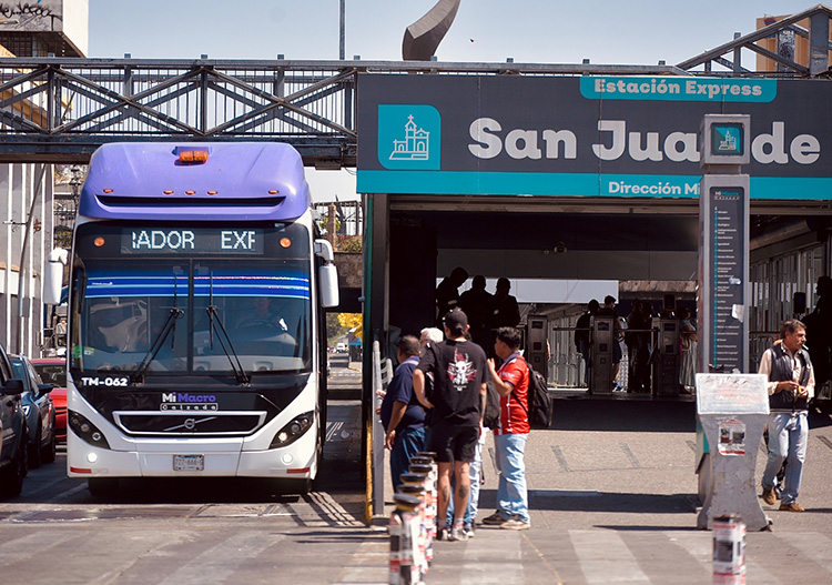 Transporte masivo, sin una planeación 