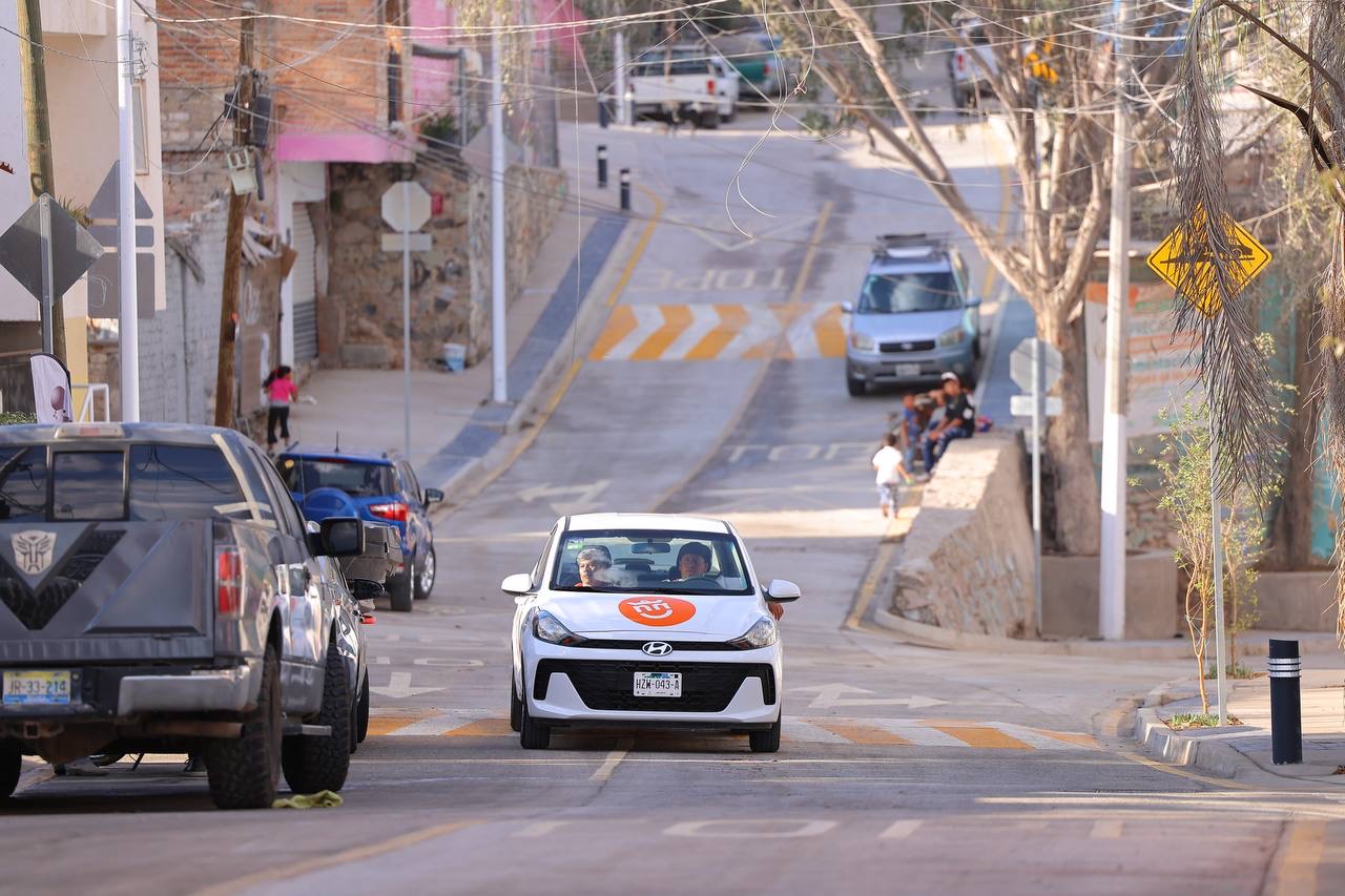 Lomas de Tabachines estrena vialidad de 47.6 millones