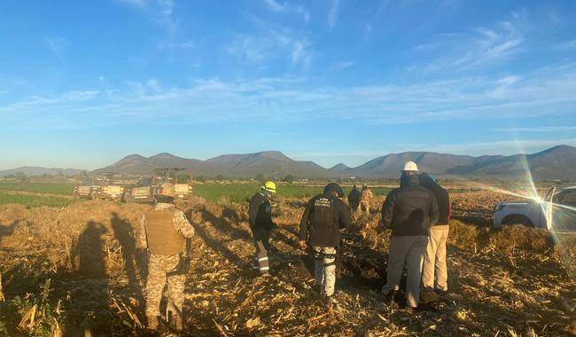 Aseguran cinco tomas clandestinas y más de 8 mil litros de hidrocarburo