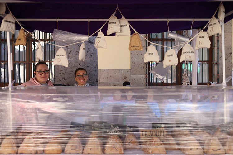 Aprueban 258 espacios para venta de empanadas