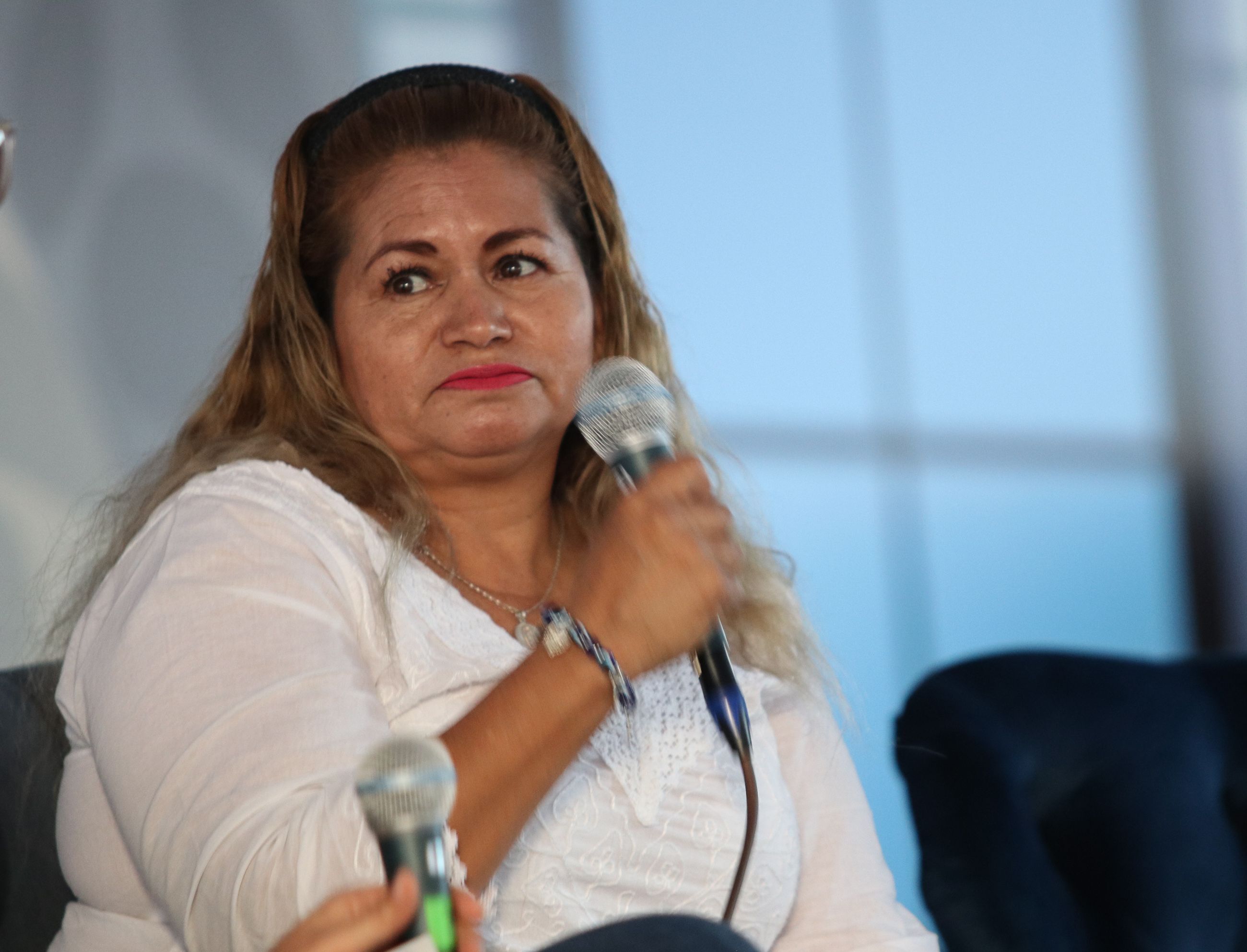 Ceci Flores localiza posibles restos de su hijo en Sonora