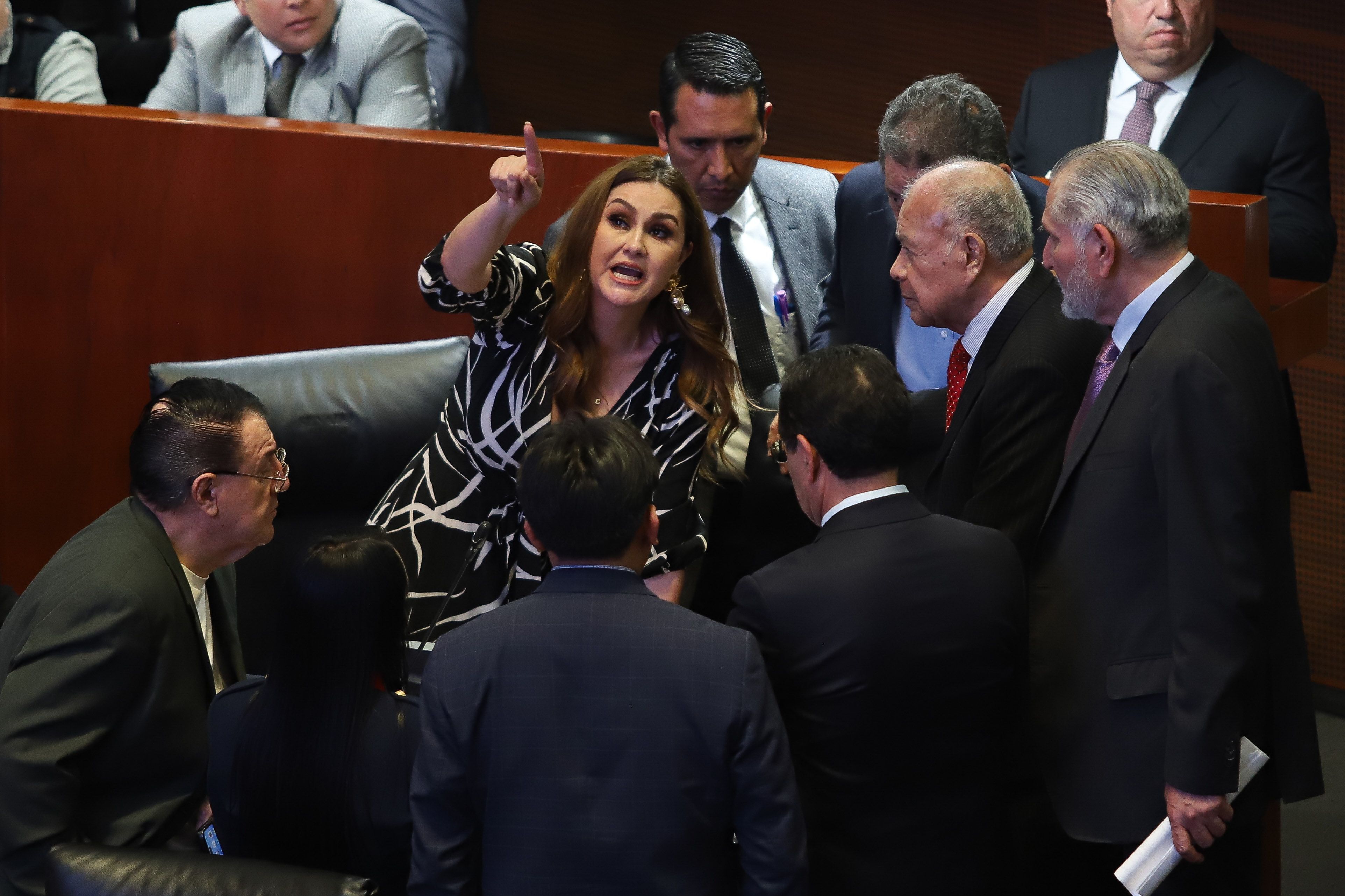 Sheinbaum reprocha al PT eliminación de revocación de mandato en ‘Plan B’ electoral