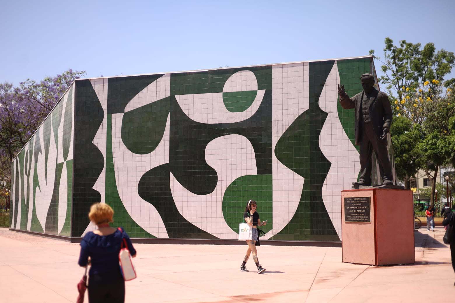 Restringirán el comercio en GDL