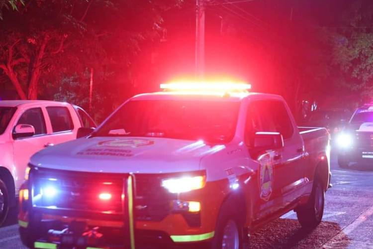 Muere hombre tras caer a barranco en Tlaquepaque