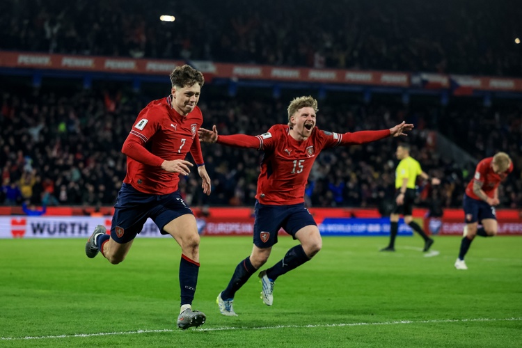 República Checa completa el Grupo A junto a México