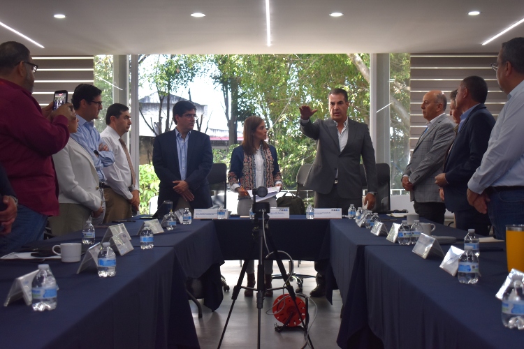 Ismael Jáuregui rinde como nuevo Secretario Técnico de la Junta de Gobierno del SIAPA