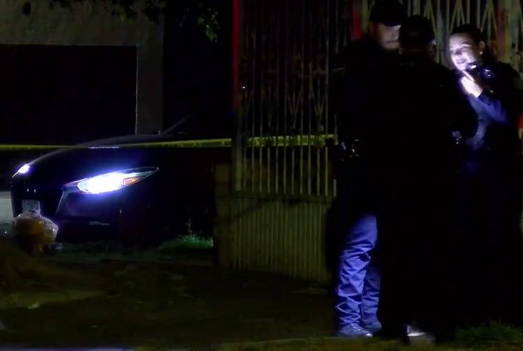 Balean a hombre tras intento de robo de vehículo