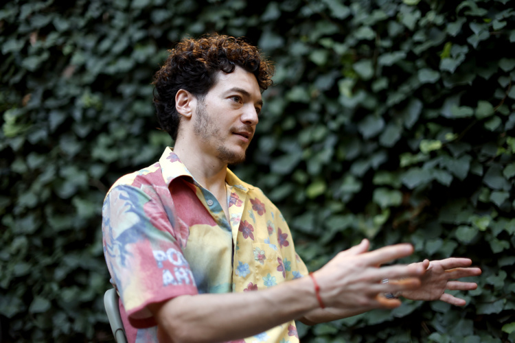 Michel Nieva cuestiona la carrera espacial y la define como “ficción especulativa”