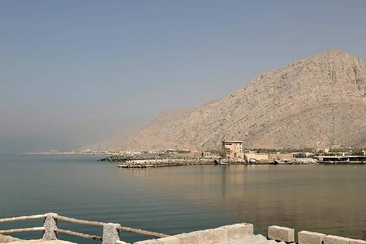 Irán vuelve a cerrar el estrecho de Ormuz tras ataques de Israel