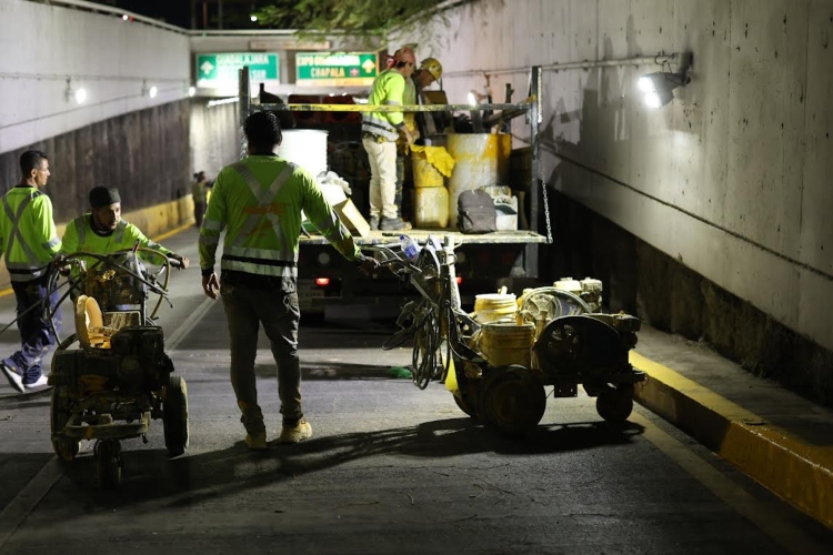 Guadalajara suma 645 intervenciones nocturnas de limpieza