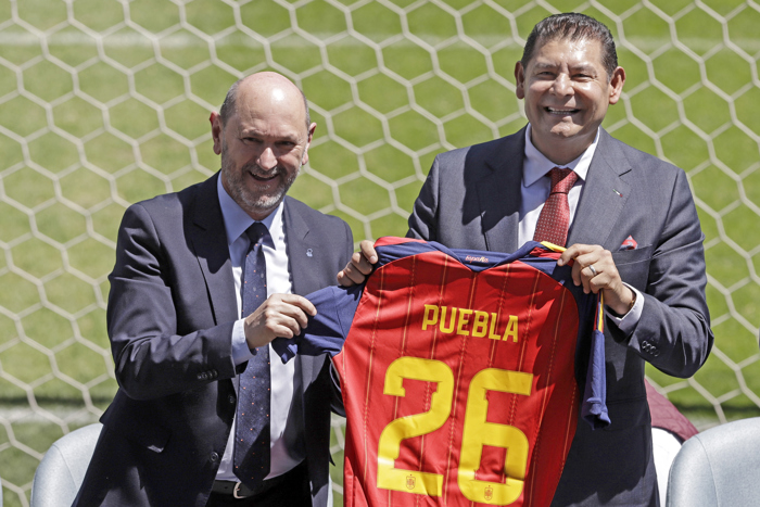 Puebla vivirá la fiebre mundialista con amistosos España-Perú y México-Ghana