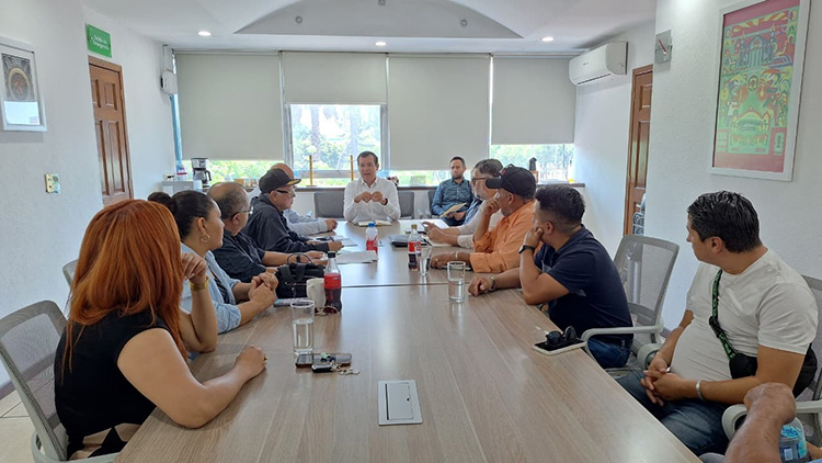 Setran se reunió con choferes de plataformas