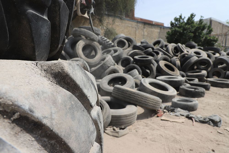 Retiran más de mil 200 llantas de calles en GDL