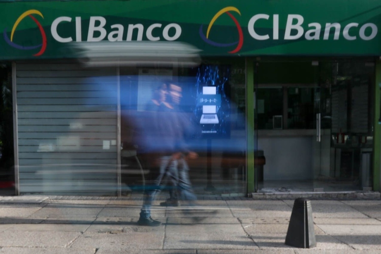 Tesoro relaja restricciones contra CIBanco para facilitar liquidación