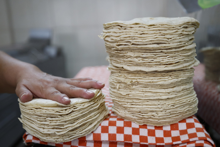 Profeco y Sader descartan alza en precio de la tortilla
