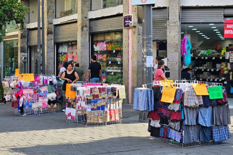 Disminuye el ambulantaje en Centro tapatío