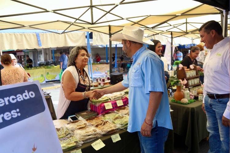 Expande SADER “Sabores del Campo” al Mercado de Abastos
