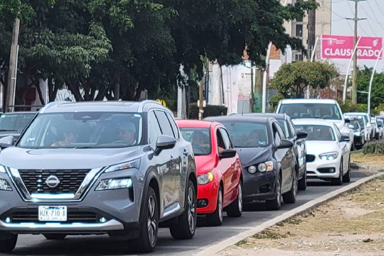 Podrá Jalisco multar a autos de Guanajuato 