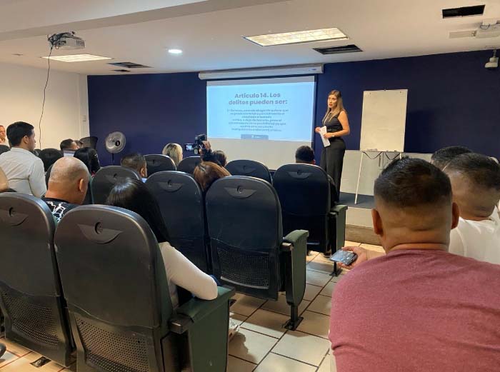 Les ‘leen la cartilla’ a los anexos