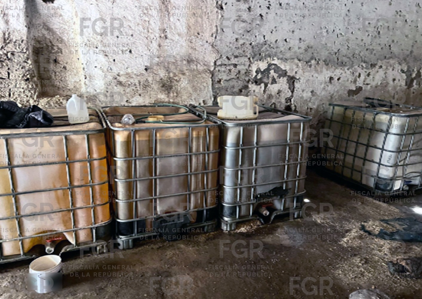 FGR asegura 13 mil litros de gasolina y detecta tomas clandestinas