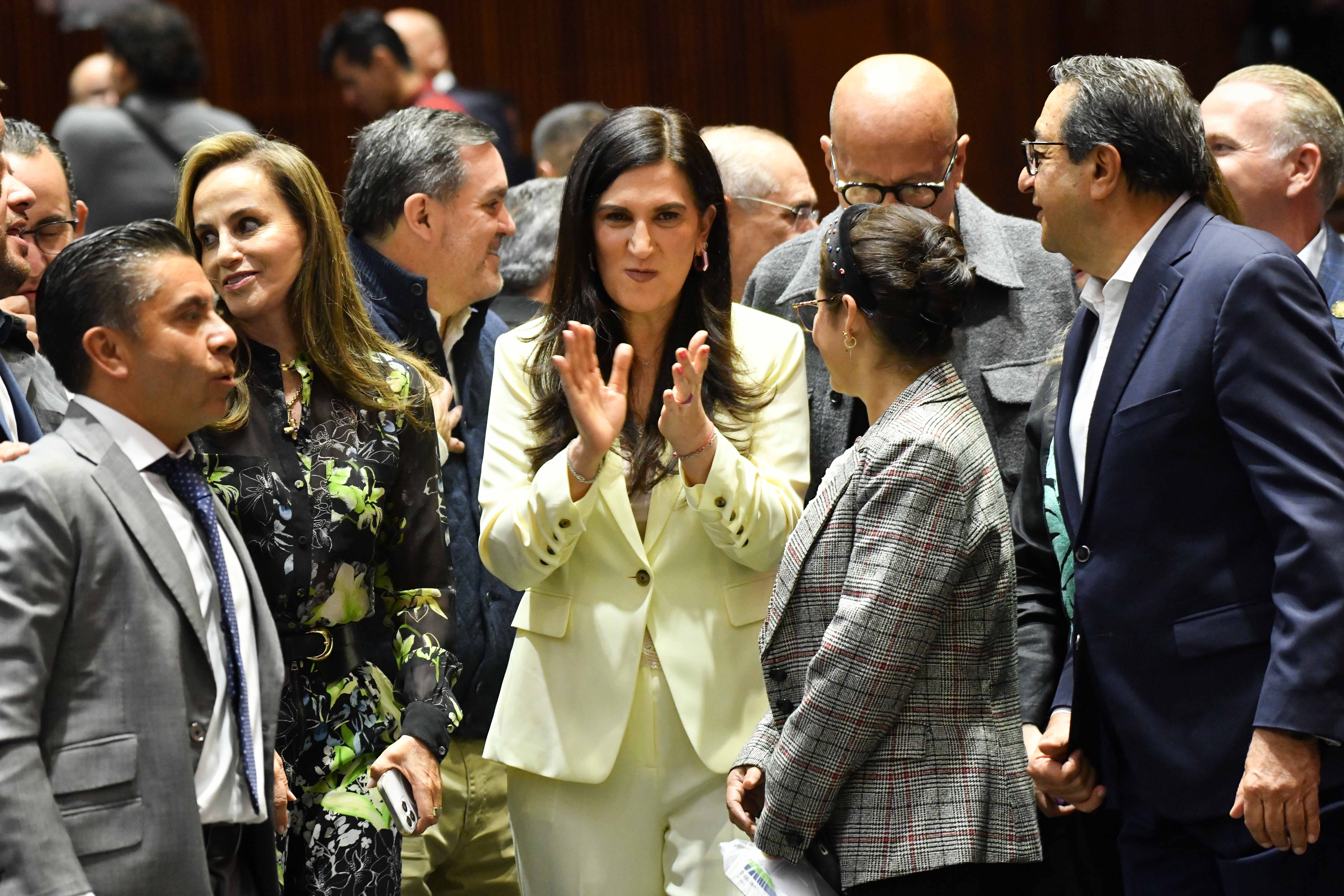 Diputados aprueban nuevos consejeros del INE