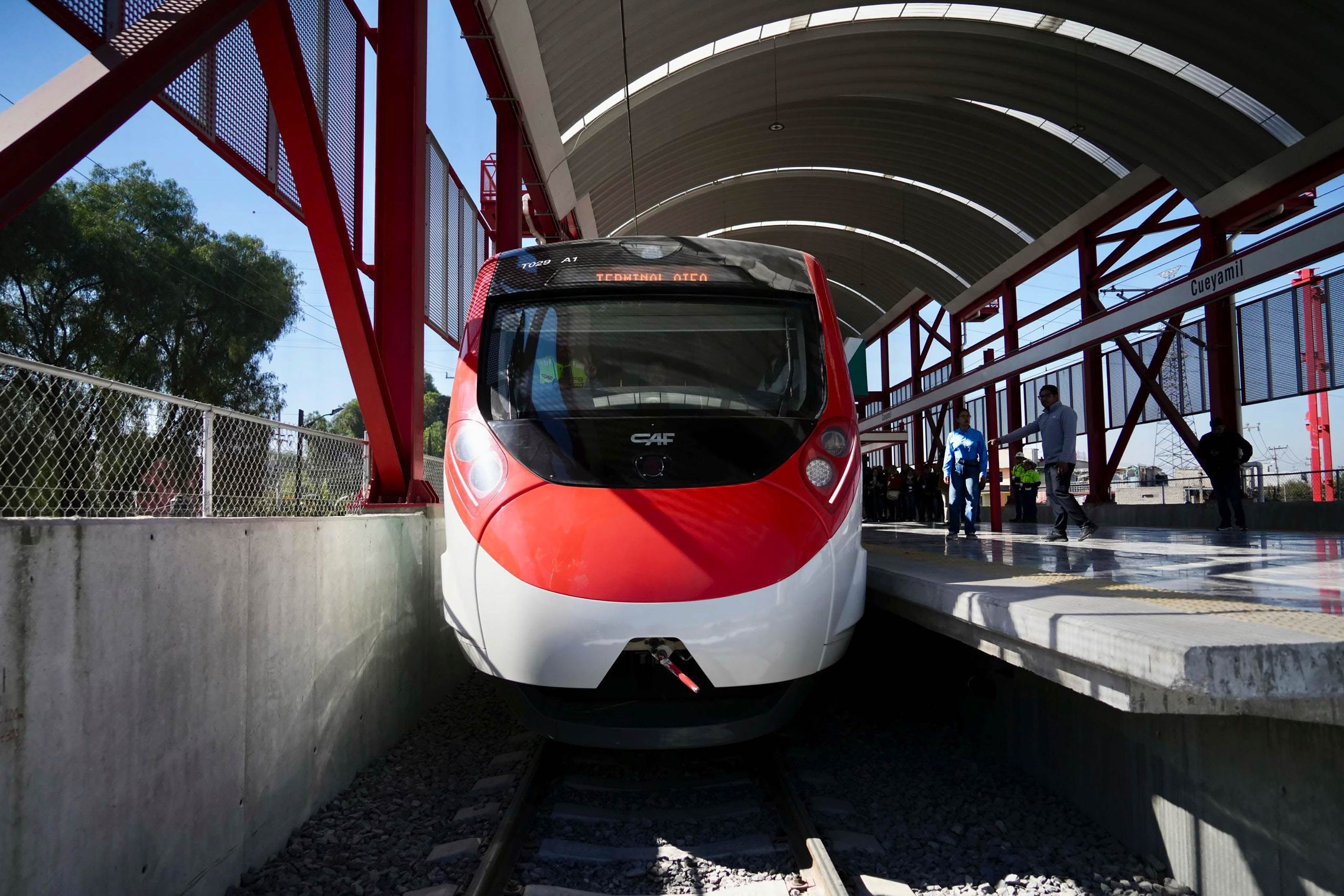 Inaugurarán tren suburbano 