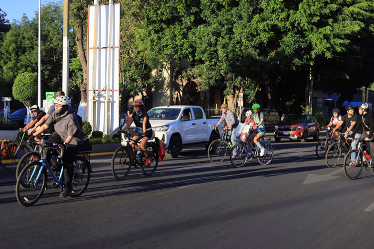Realizan segunda rodada por fallecimientos de ciclistas