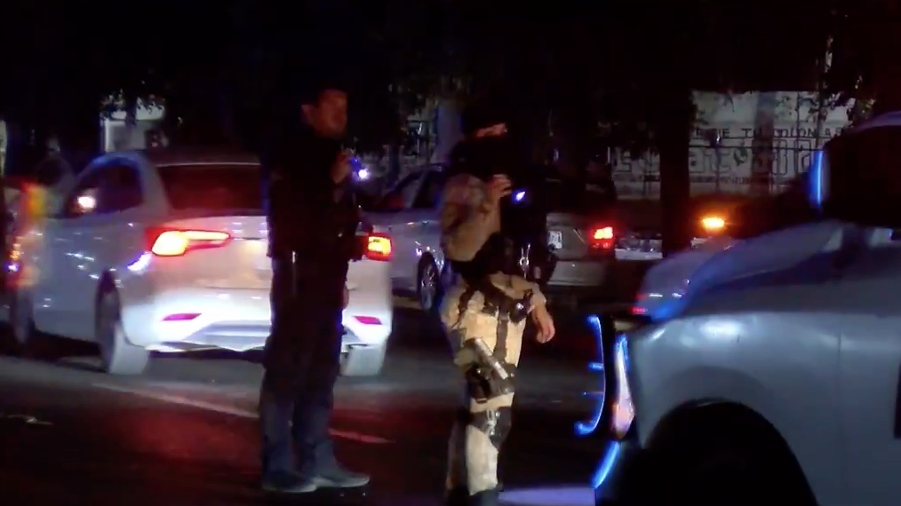 Motociclista muere tras ser arrollado por varios vehículos