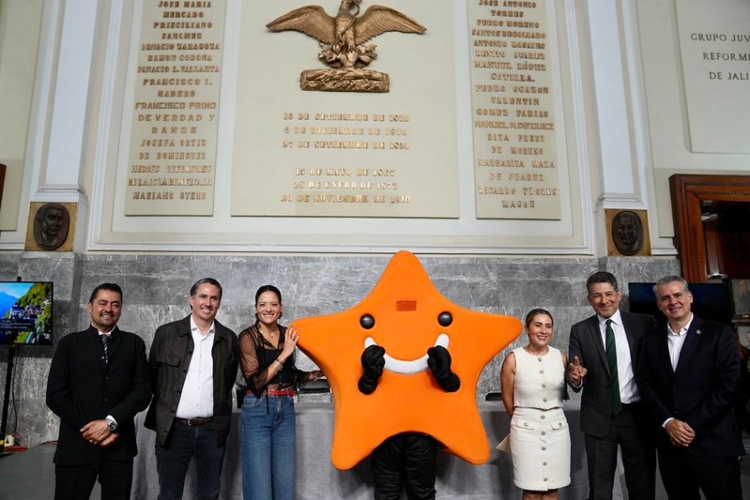 Renovarán casi mil escuelas