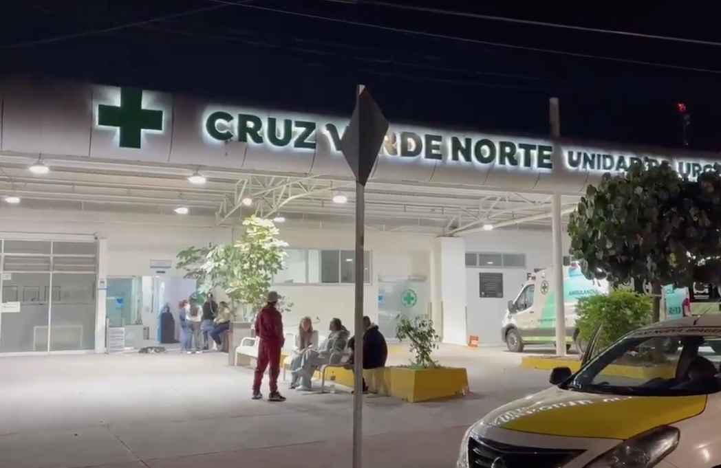 Abandonan a niño de dos años en gasolinera