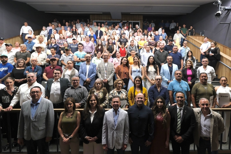 Pablo Lemus se reúne con líderes sindicales