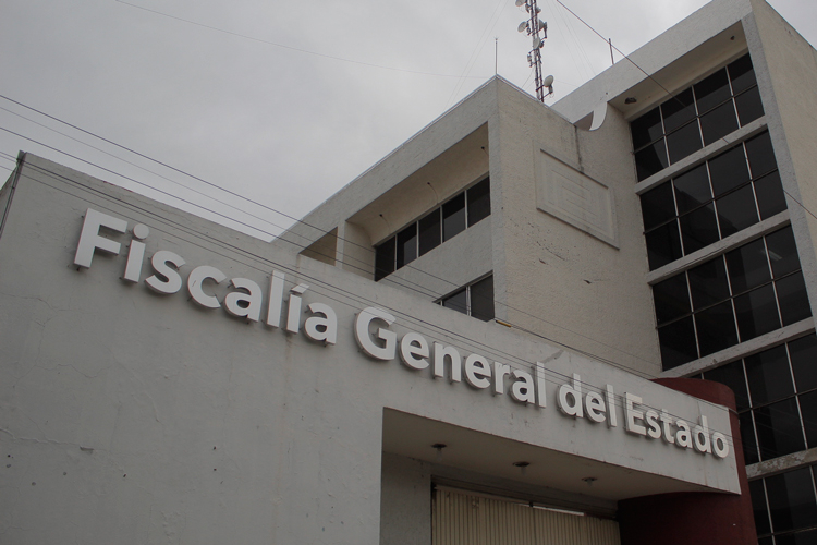 Fiscalía asegura presunto laboratorio clandestino de medicamentos