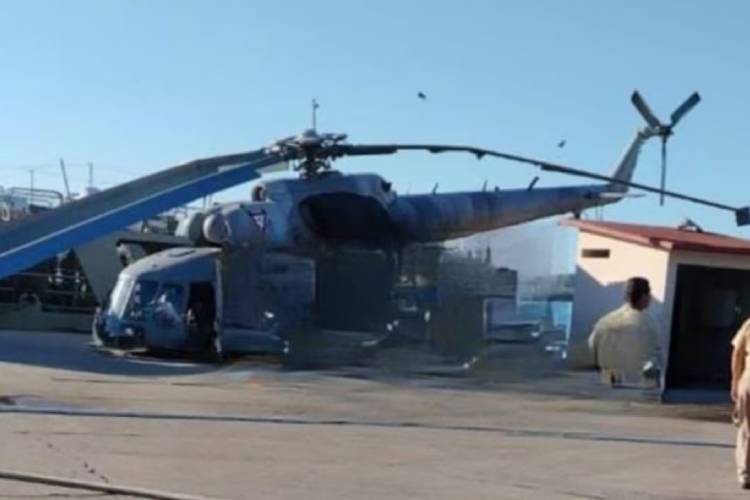 Helicóptero de la Sedena se desploma en Mazatlán