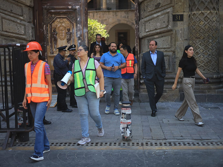 Participan más de 3 millones en macrosimulacro