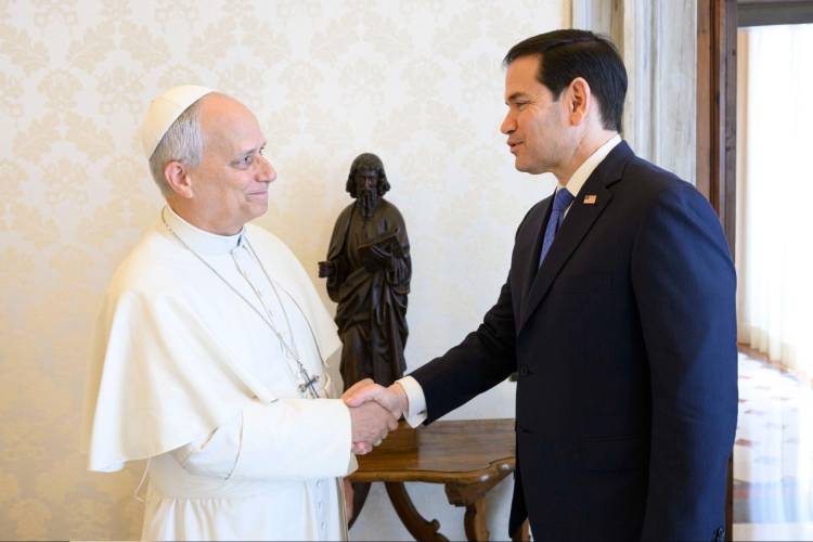 Marco Rubio se reúne con el papa León XIV en el Vaticano