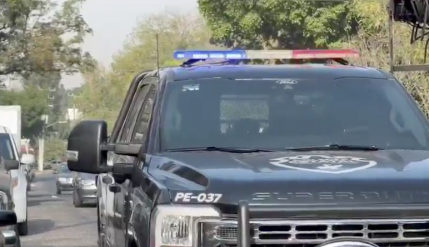 Frente a su pareja fue asesinado a golpes