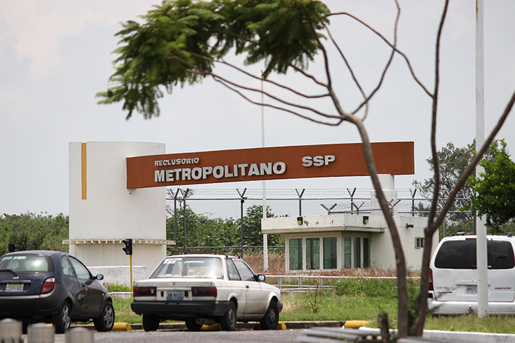 Hay 8 mil reos sin sentencia en Jalisco 