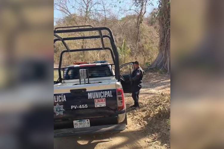 Localizan cadáver de un joven en brecha de Puerto Vallarta
