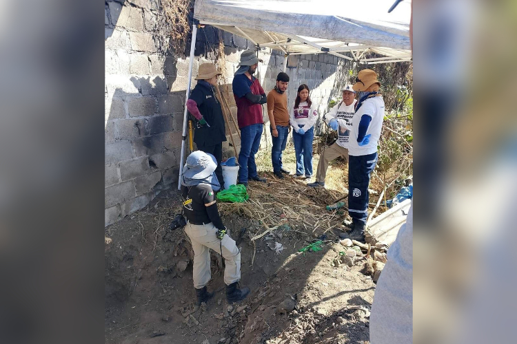 Colectivo reporta 40 bolsas con restos en fosa de El Salto