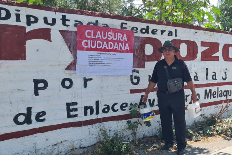 Clausuran simbólicamente bardas con propaganda política anticipada en la ZMG