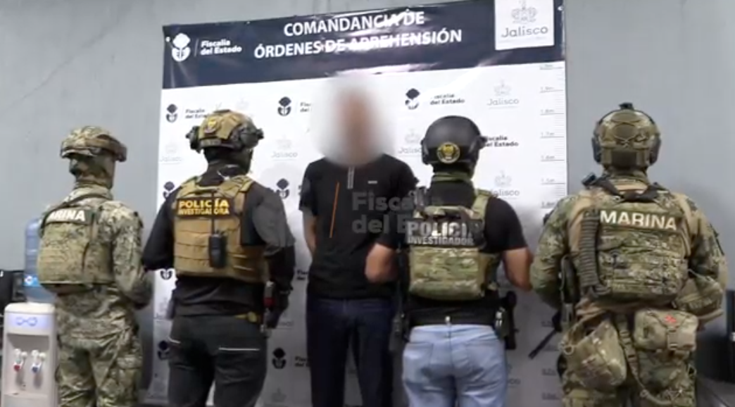 Detenido por agredir a policía
