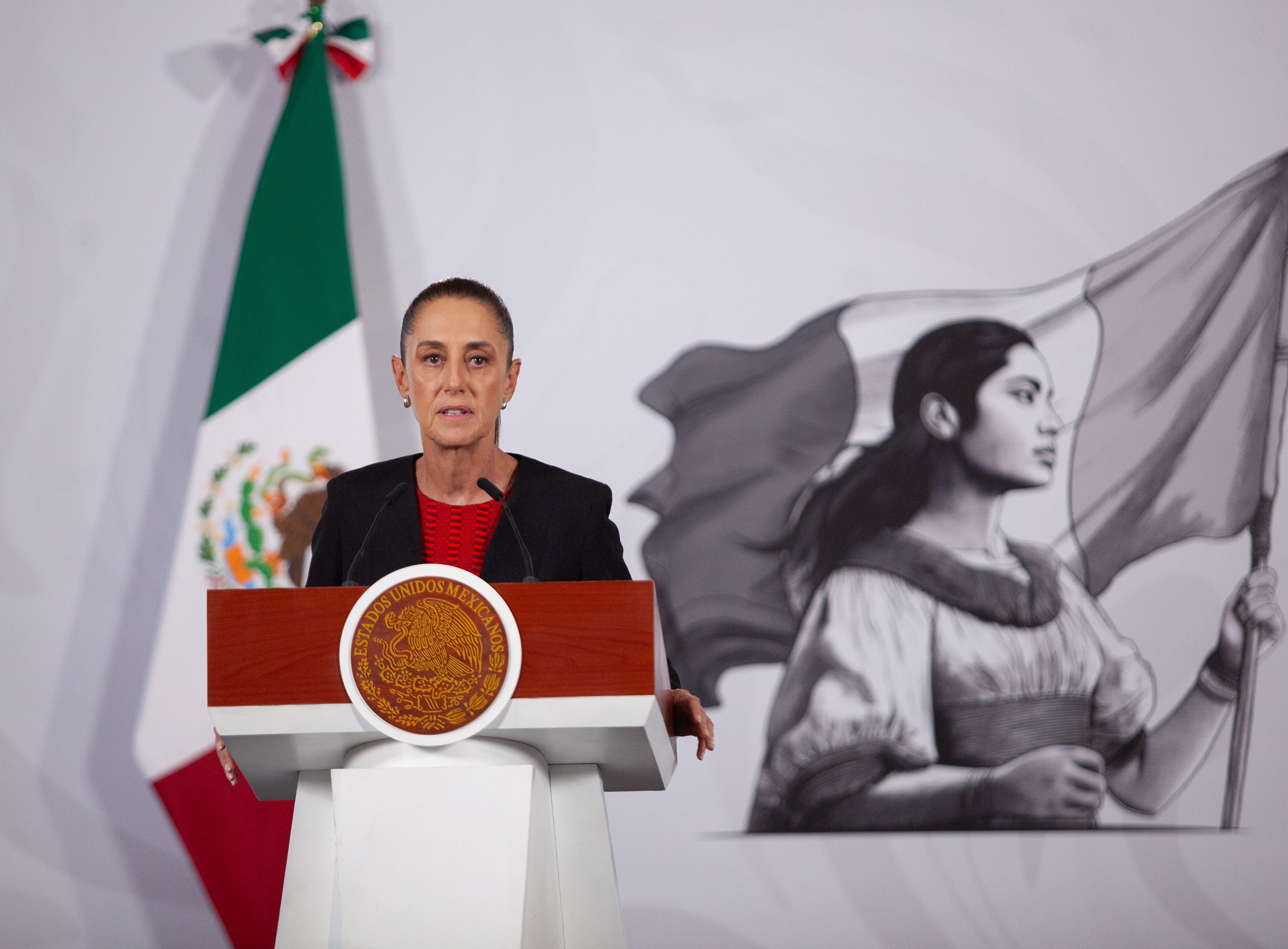 Sheinbaum confirma que Sara Carter no viene a México