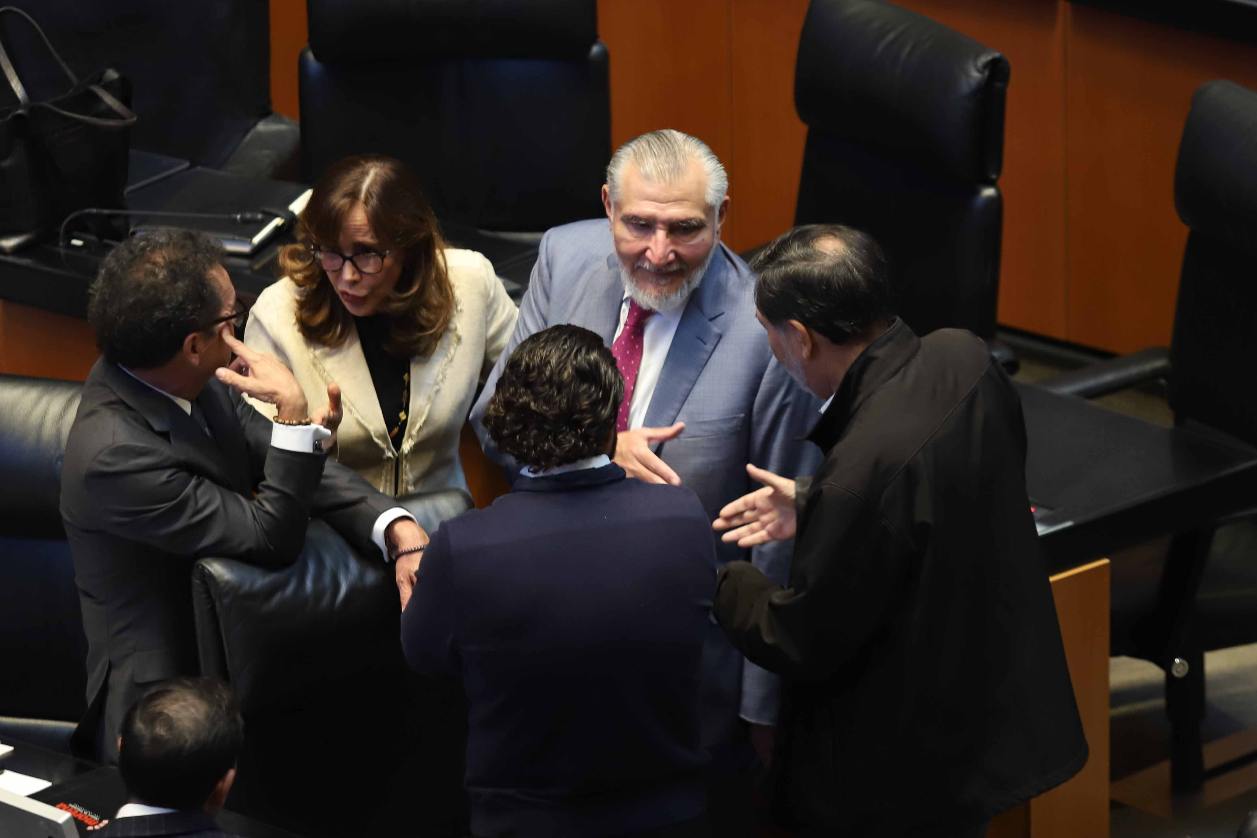Reformas electorales buscan proteger al régimen
