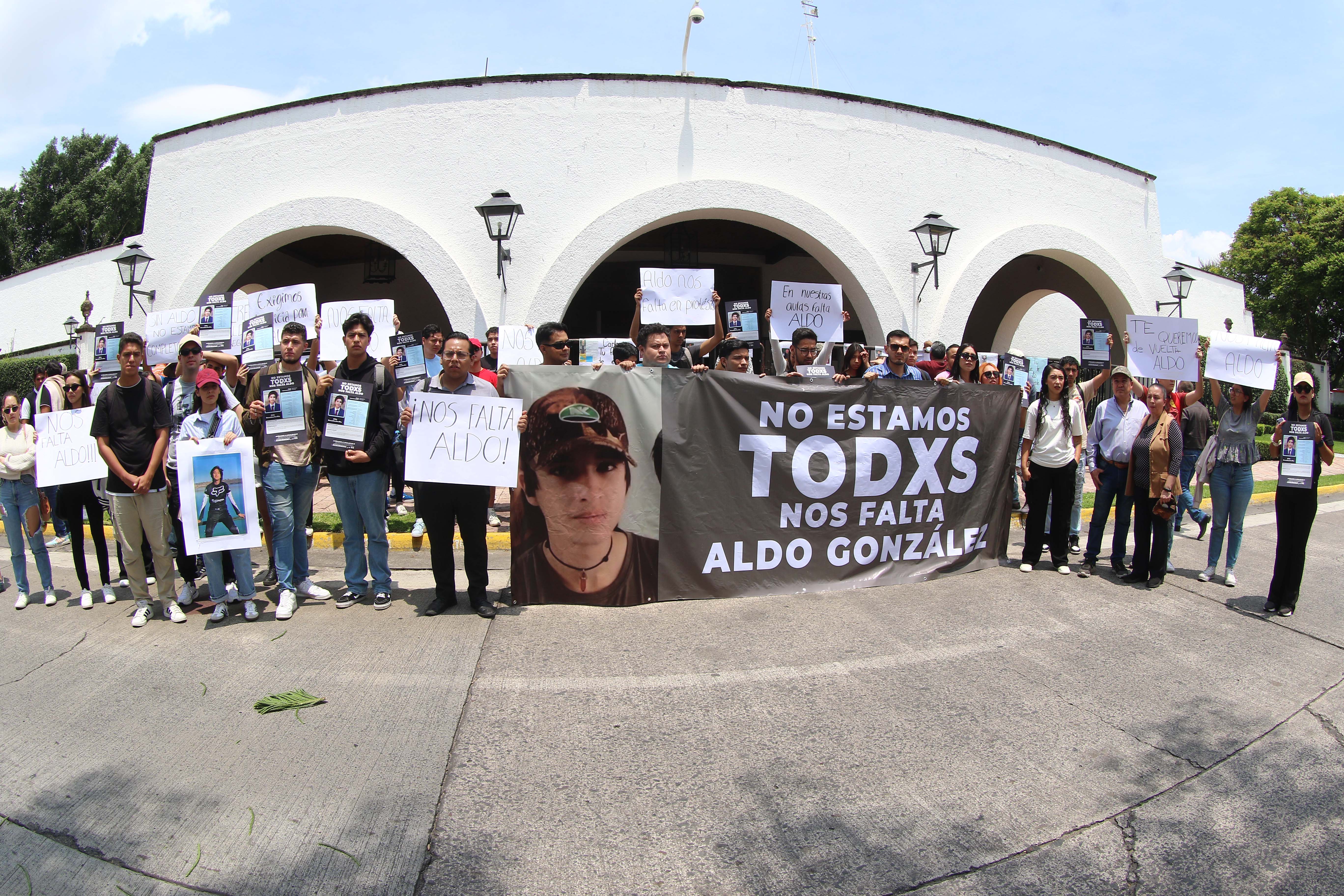 UdeG reconoce reclutamiento de estudiantes