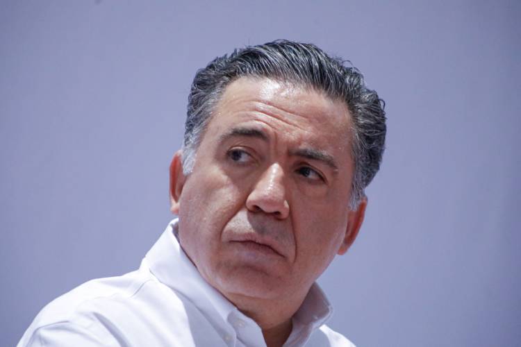 El senador Enrique Inzunza pide licencia tras acusación de Estados Unidos