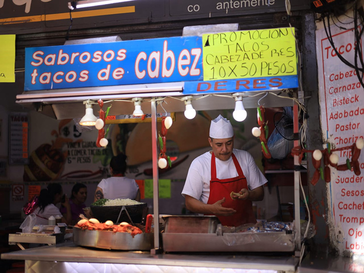 Plantean reducir huella de carbono desde alimentación