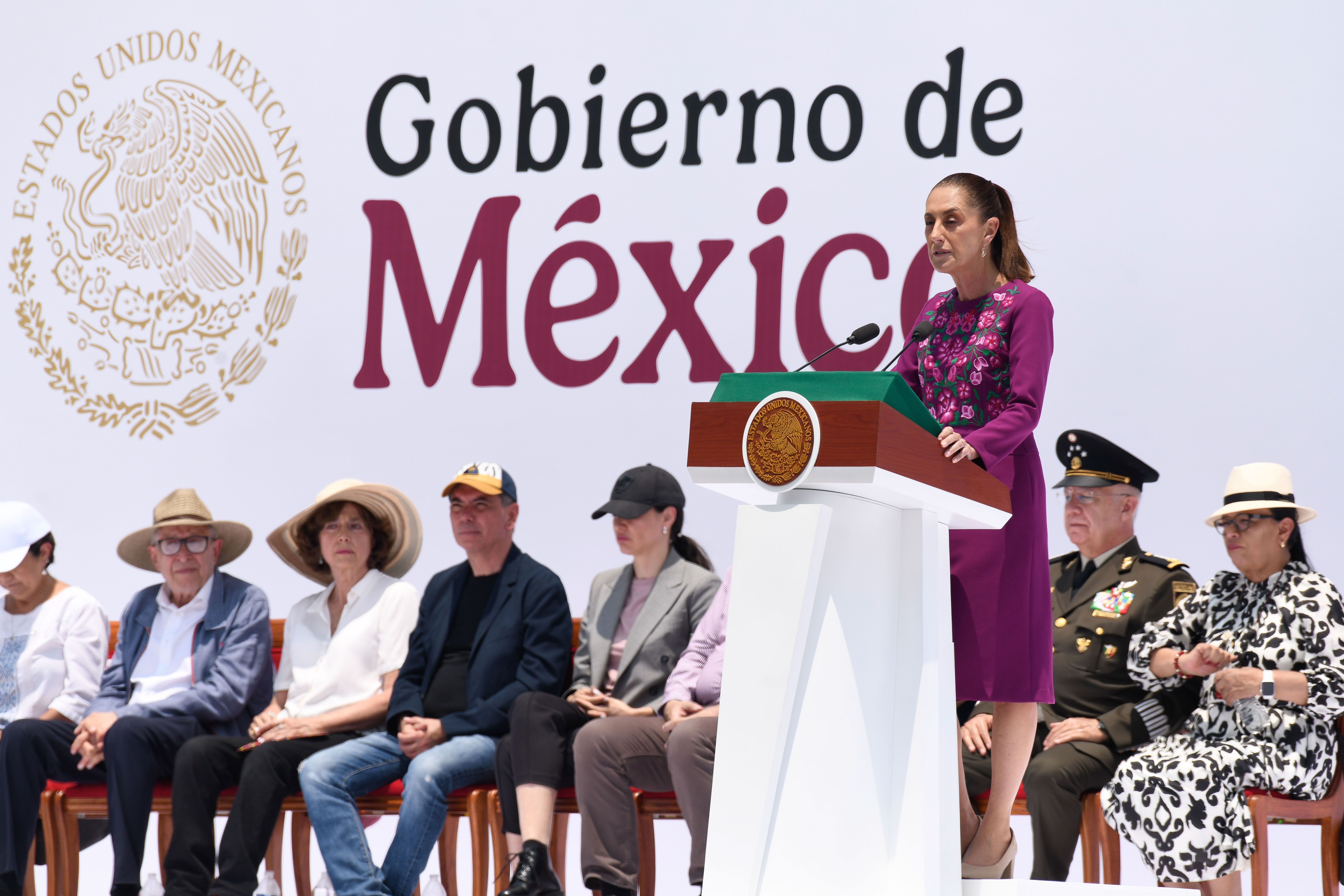 Sheinbaum rinde cuentas a dos años de su triunfo en el monumento a la Revolución