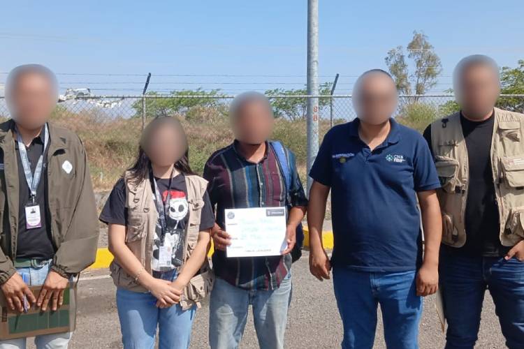 Reintegran a desaparecido con su familia en Chiapas