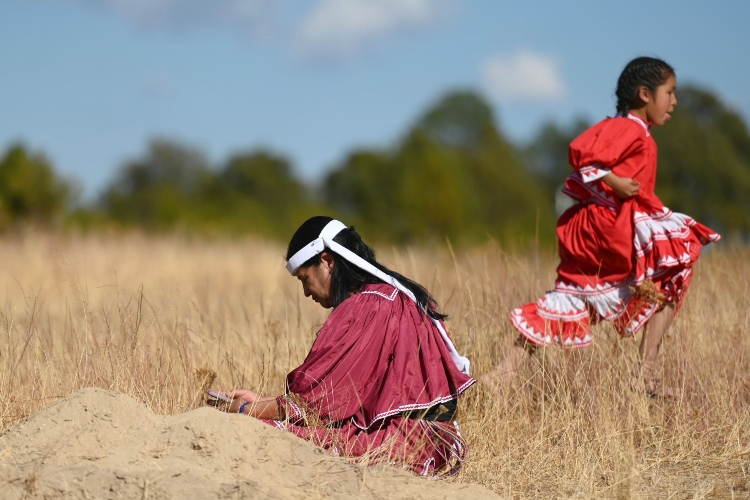 Recuperan memoria de las víctimas de esclavitud en la sierra Tarahumara